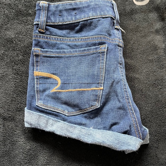 Shorts for sale! Lulu, hurly & American eagle - Picture 9 of 10